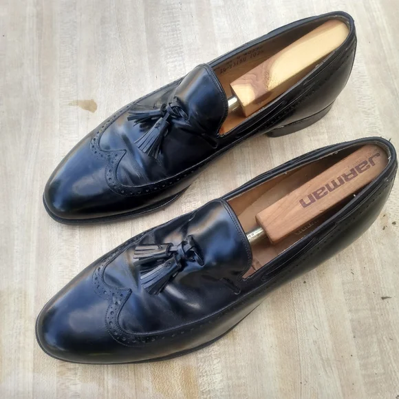 Johnston &Murphy Limited Collection Black Tassel Wingtips Slipon Shoes Size 10.5 Johnston Murphy Loafer Mens 10.5 Black Tassel Wingtip Slip  main image 4